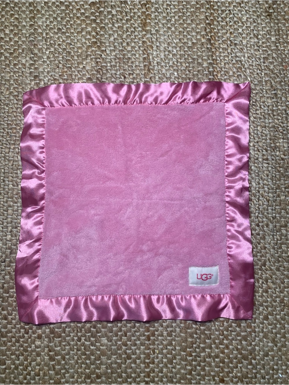 UGG Duffield Lovey Security Baby Blanket Pink Satin excellent condition